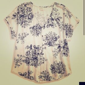 Relaxed Floral Blouse